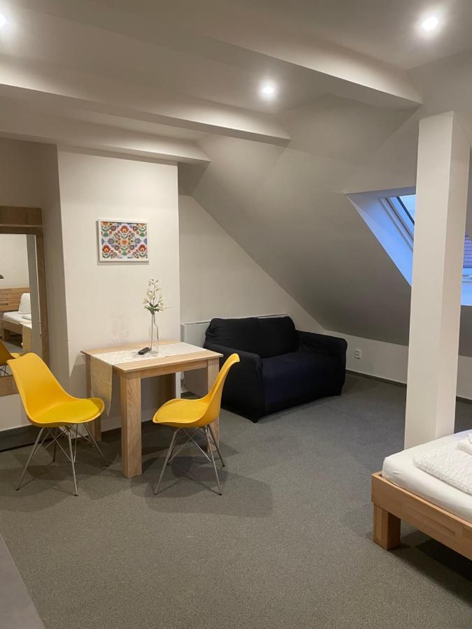 Mikulov Inn - Apartments Slunce Kültér fotó