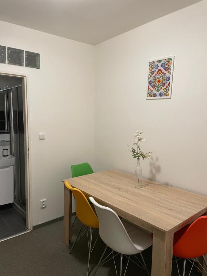 Mikulov Inn - Apartments Slunce Kültér fotó