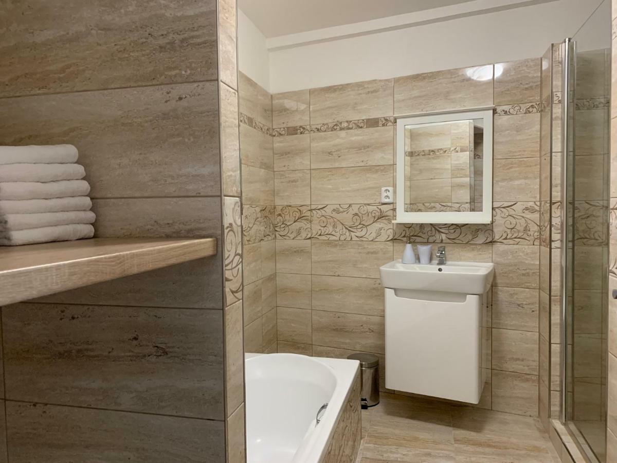 Mikulov Inn - Apartments Slunce Kültér fotó